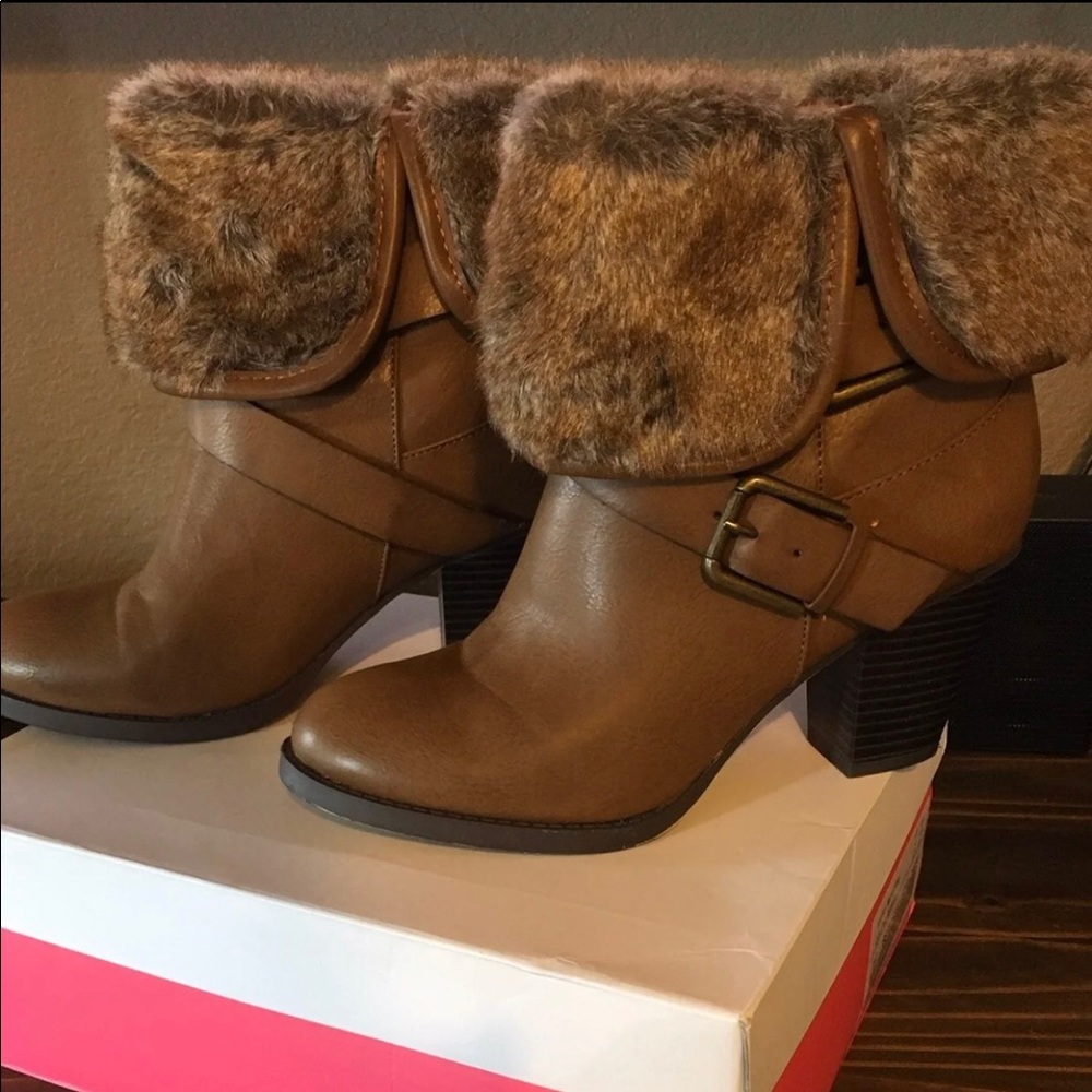 Like new! ✨ Booties